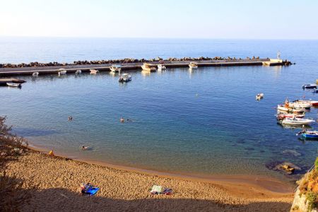  nearby beach